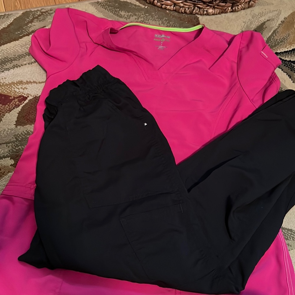 Set of Pink and black scrub star scrubs size medium jogger